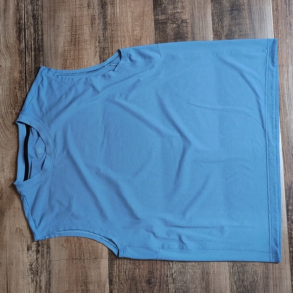 Lululemon EasySet Training Sleeveless Shirt Size Large In Blue - Picture 1 of 8